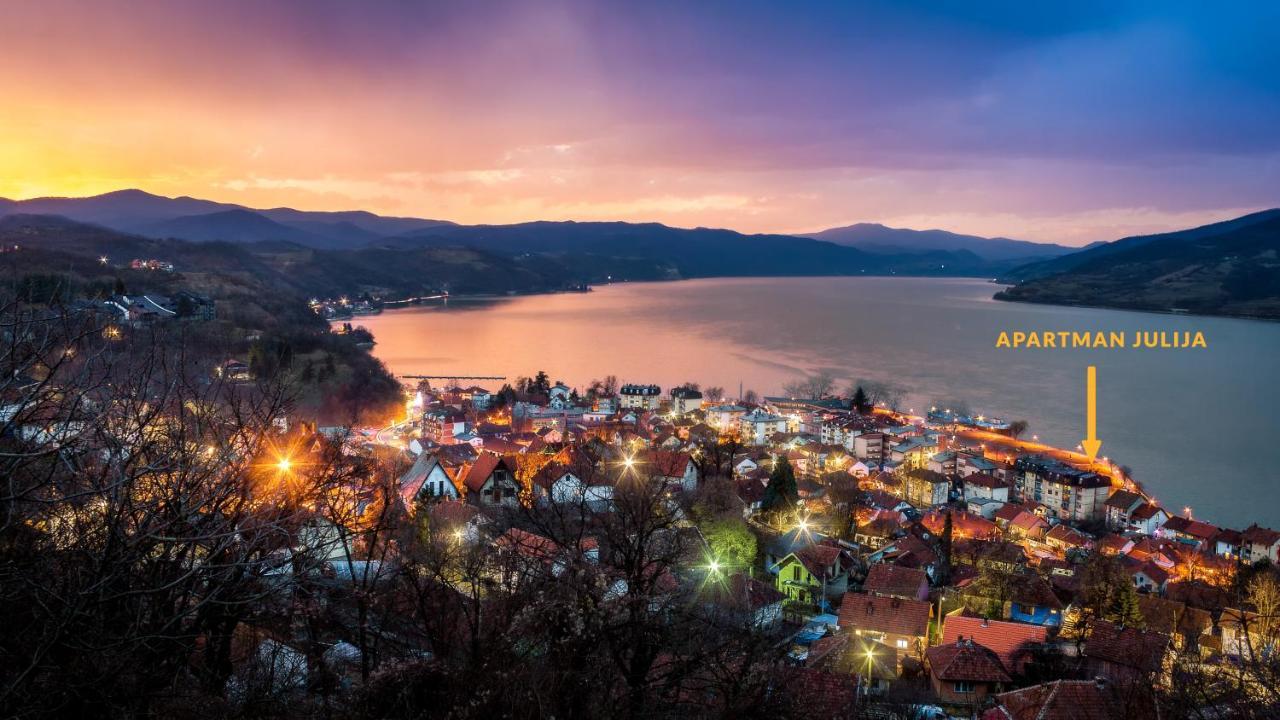 Apartman Julija Donji Milanovac Luaran gambar