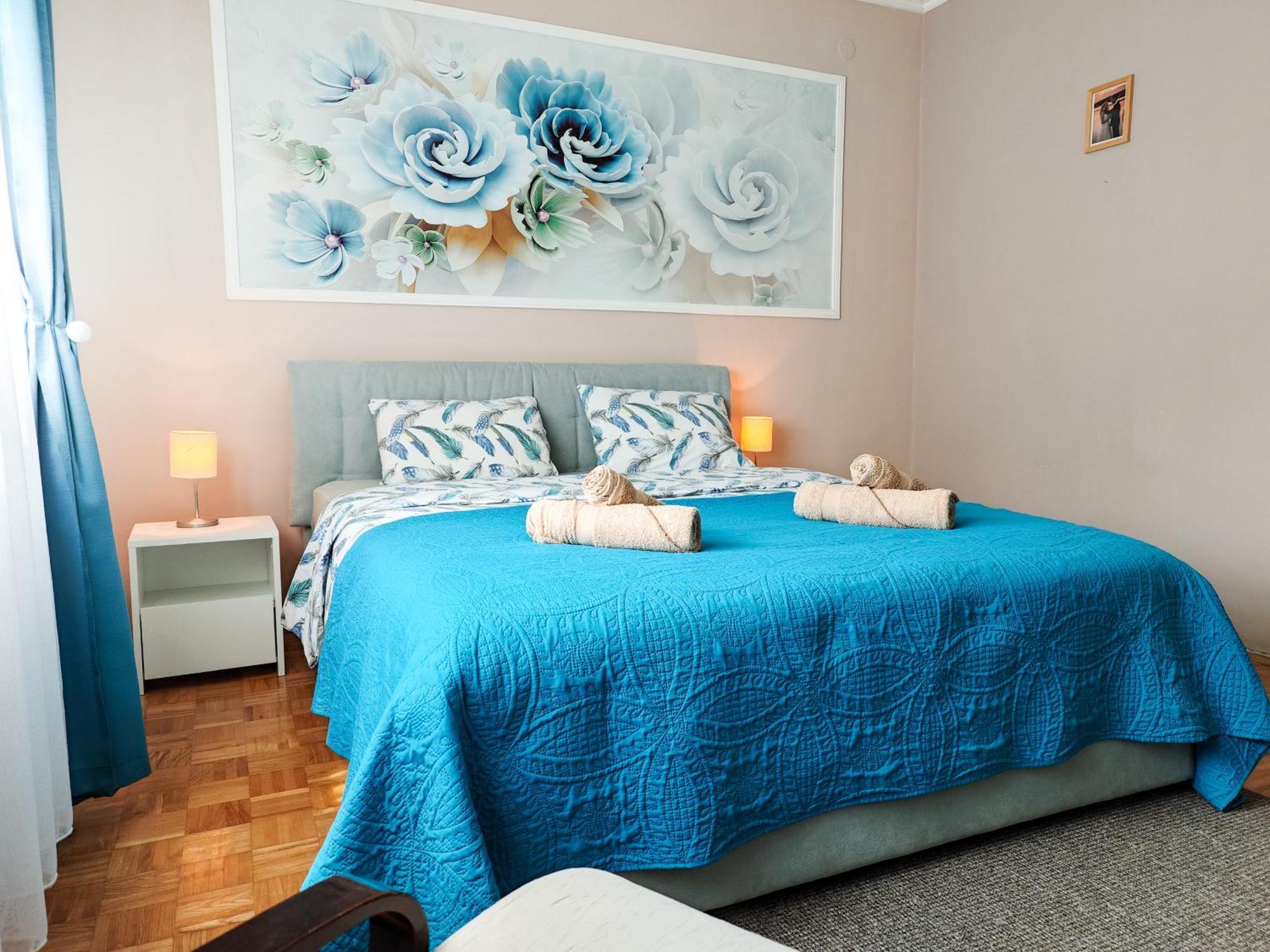 Apartman Julija Donji Milanovac Luaran gambar