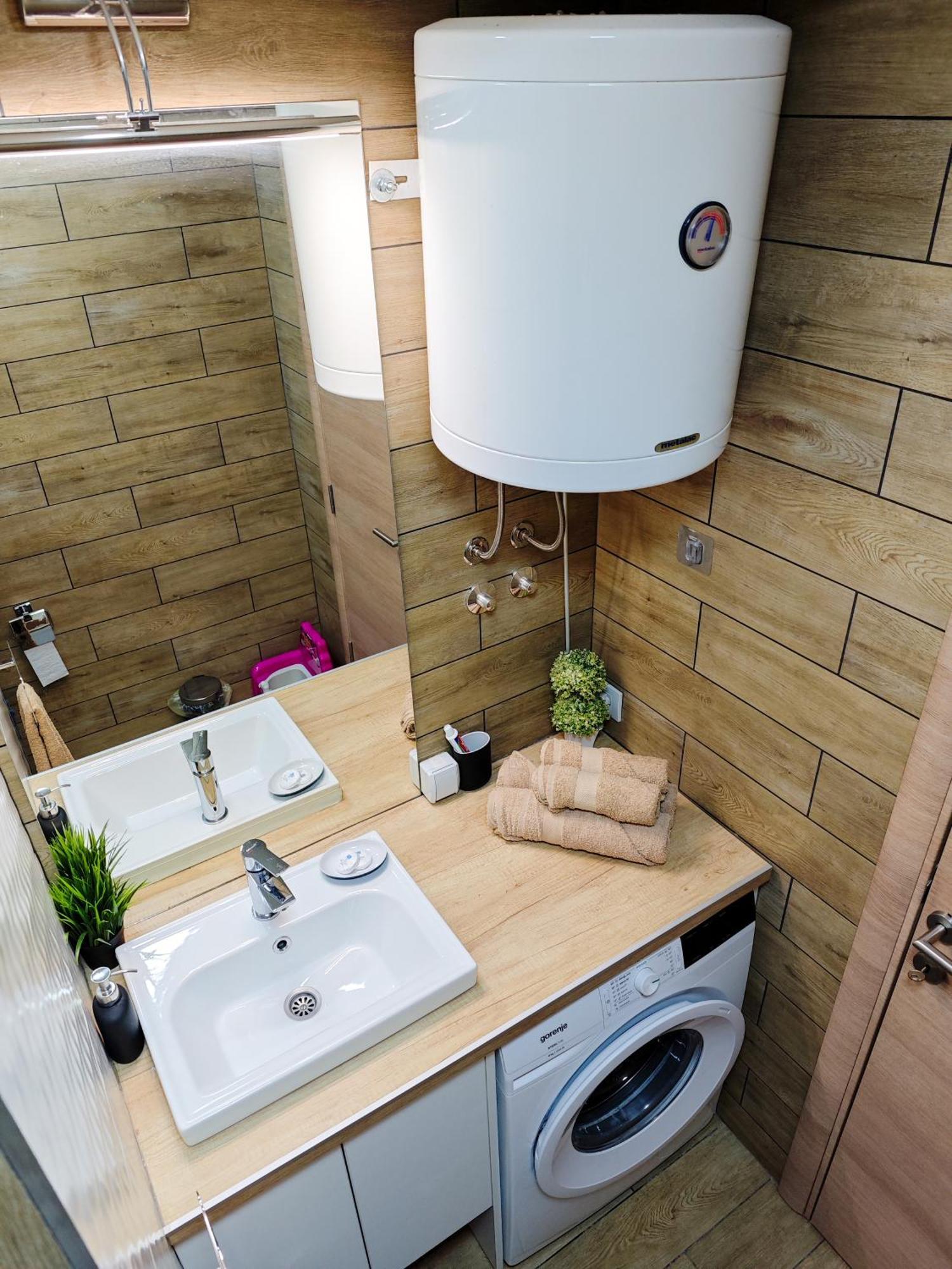 Apartman Julija Donji Milanovac Luaran gambar